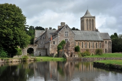 Randonnées : « D’une abbaye à une autre » : de la Lucerne d’Outremer au Mont Saint-Michel (environ 30 km)